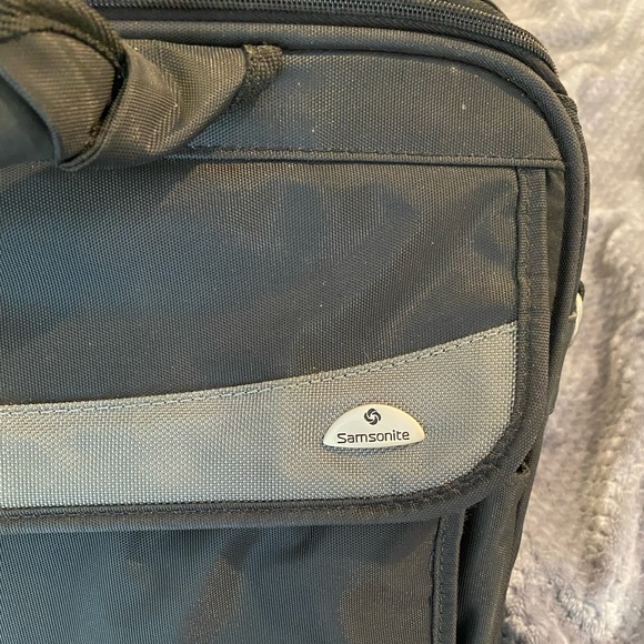 GC Samsonite black computer laptop PC messenger bag - Picture 2 of 13